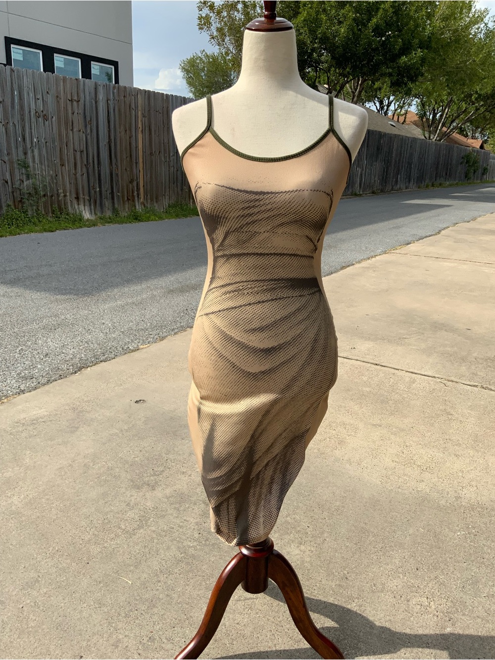 Fashion Nova Wink At Me Scoop Neck Mini Dress Tan Women’s Large NWT